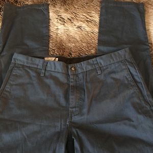 VOLCOM CORPO CLASS COLL. STRAIGHT LEG PANTS *NWOT*